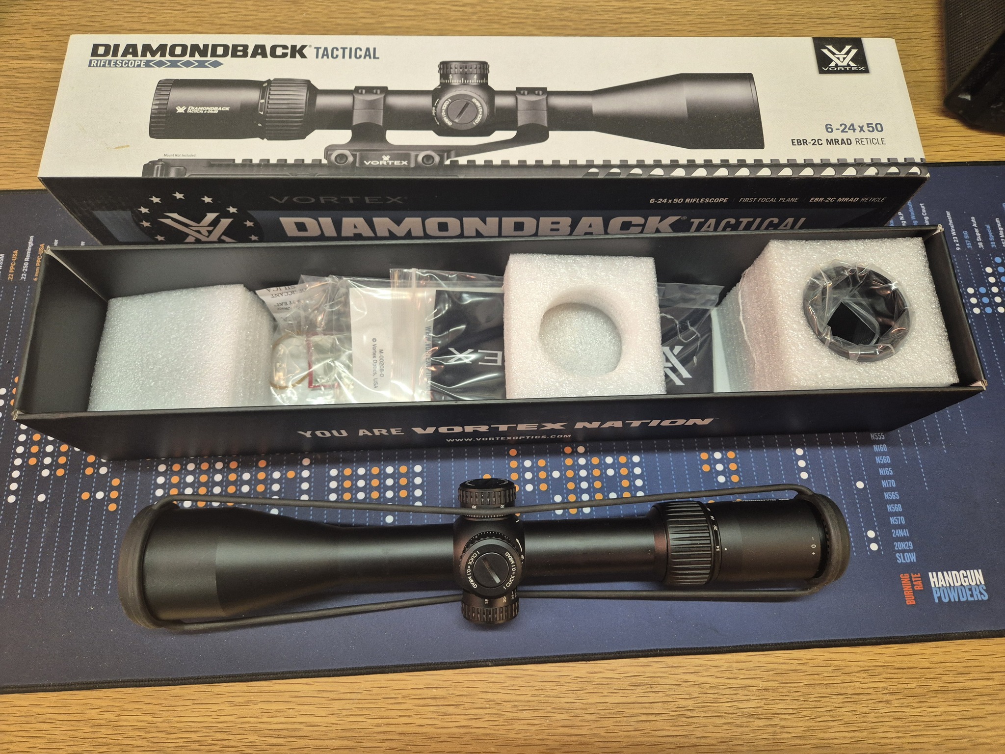 Vortex Diamondback Tactical 6-24X50 FFP MRAD sjónauki - Image 2