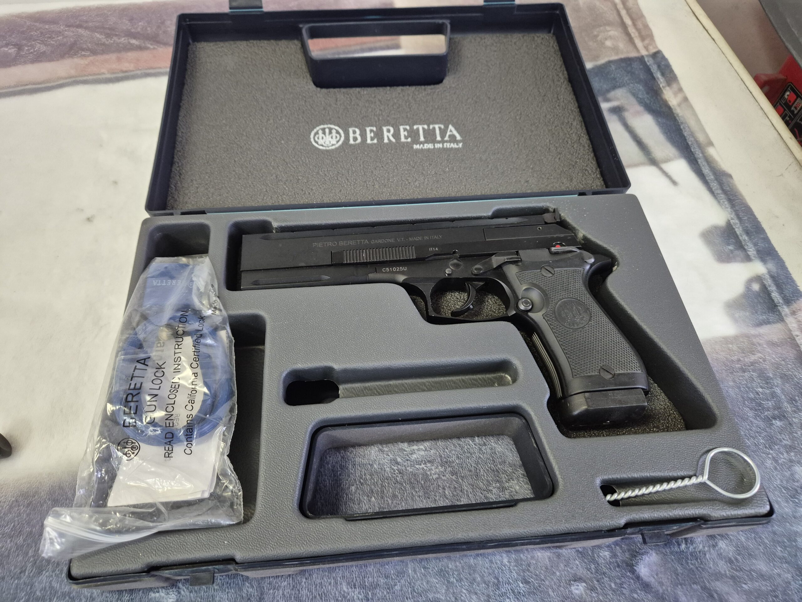 Beretta 87 Target .22LR skammbyssa