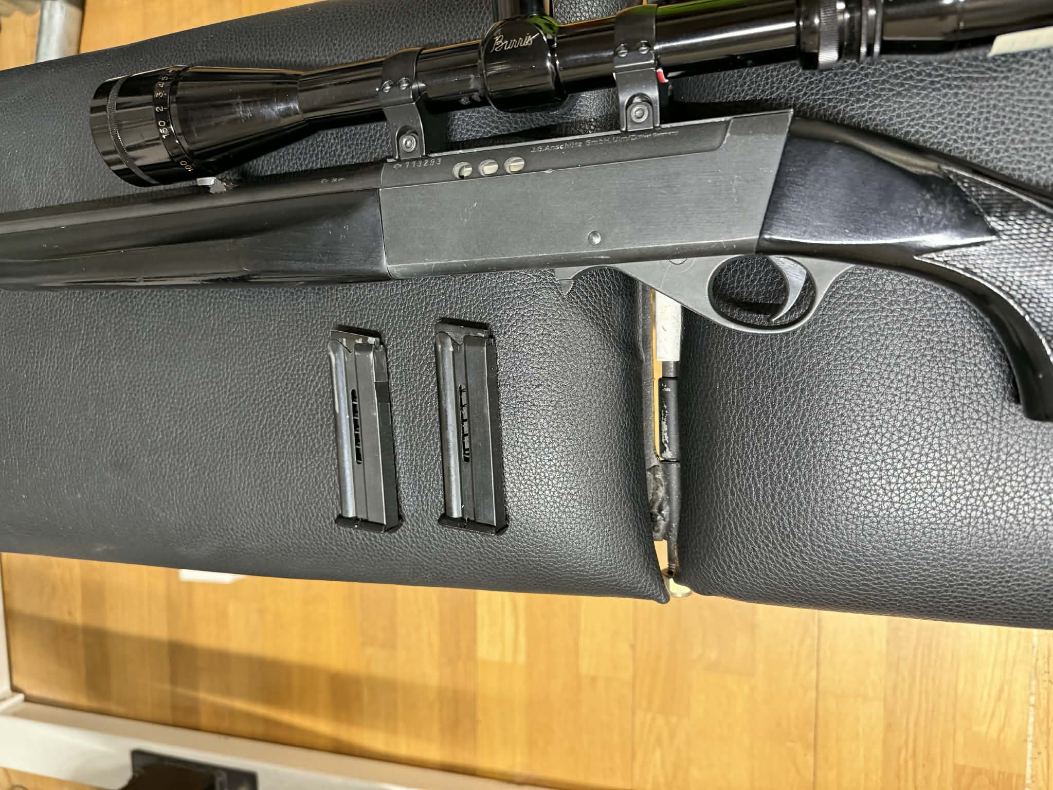 Anschutz 520 .22LR riffill - Image 3