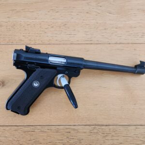 Ruger Mark IV 75th Anniversary Edition .22LR skammbyssa