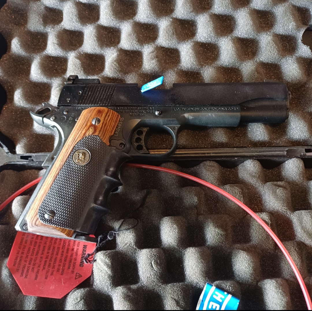Walther 1911 Gold Cup .22LR skammbyssa - Image 2