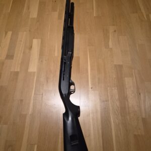 Benelli M1 12 Gauge haglabyssa