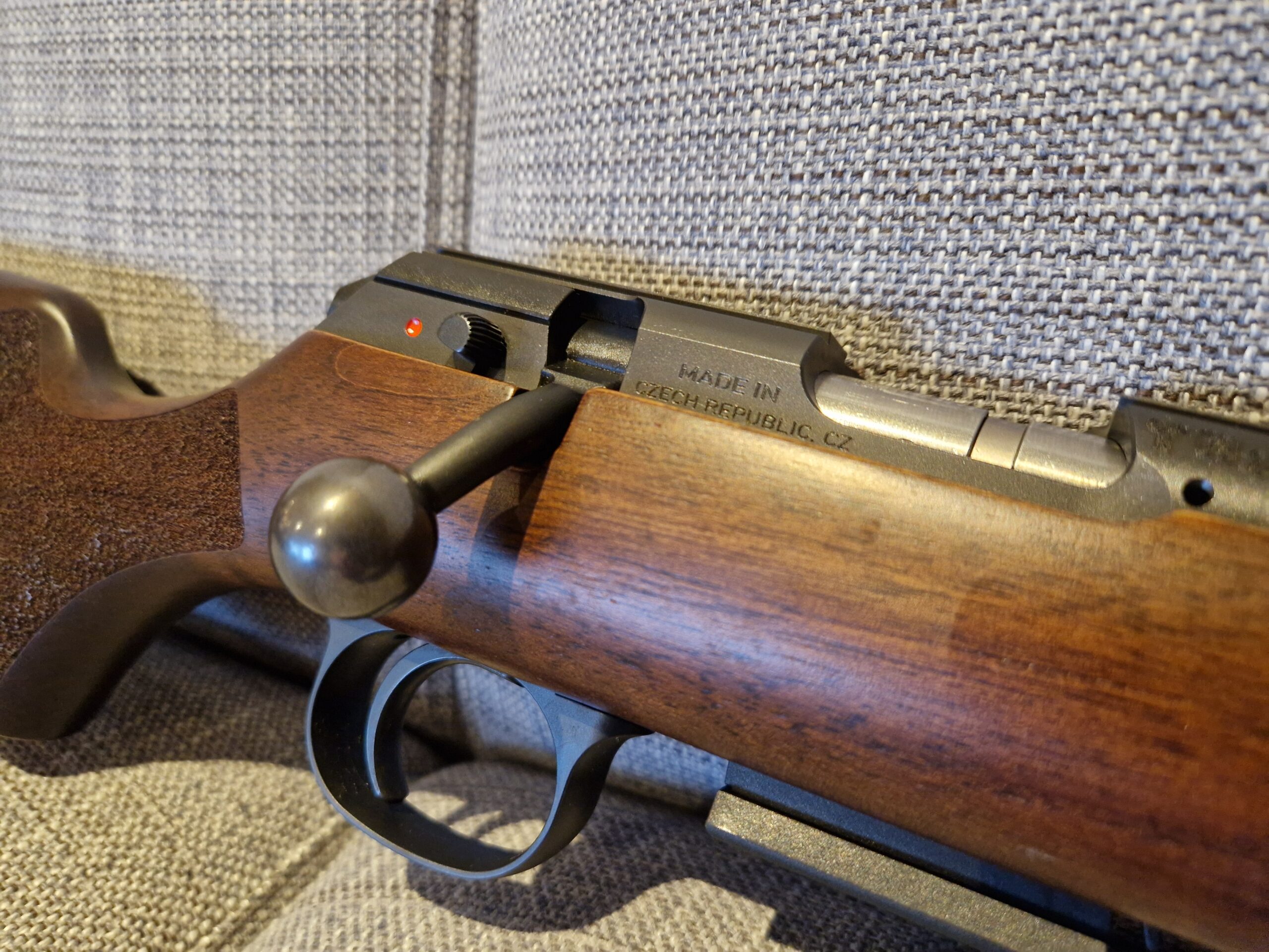 CZ 457 VARMINT 17HMR - Image 2