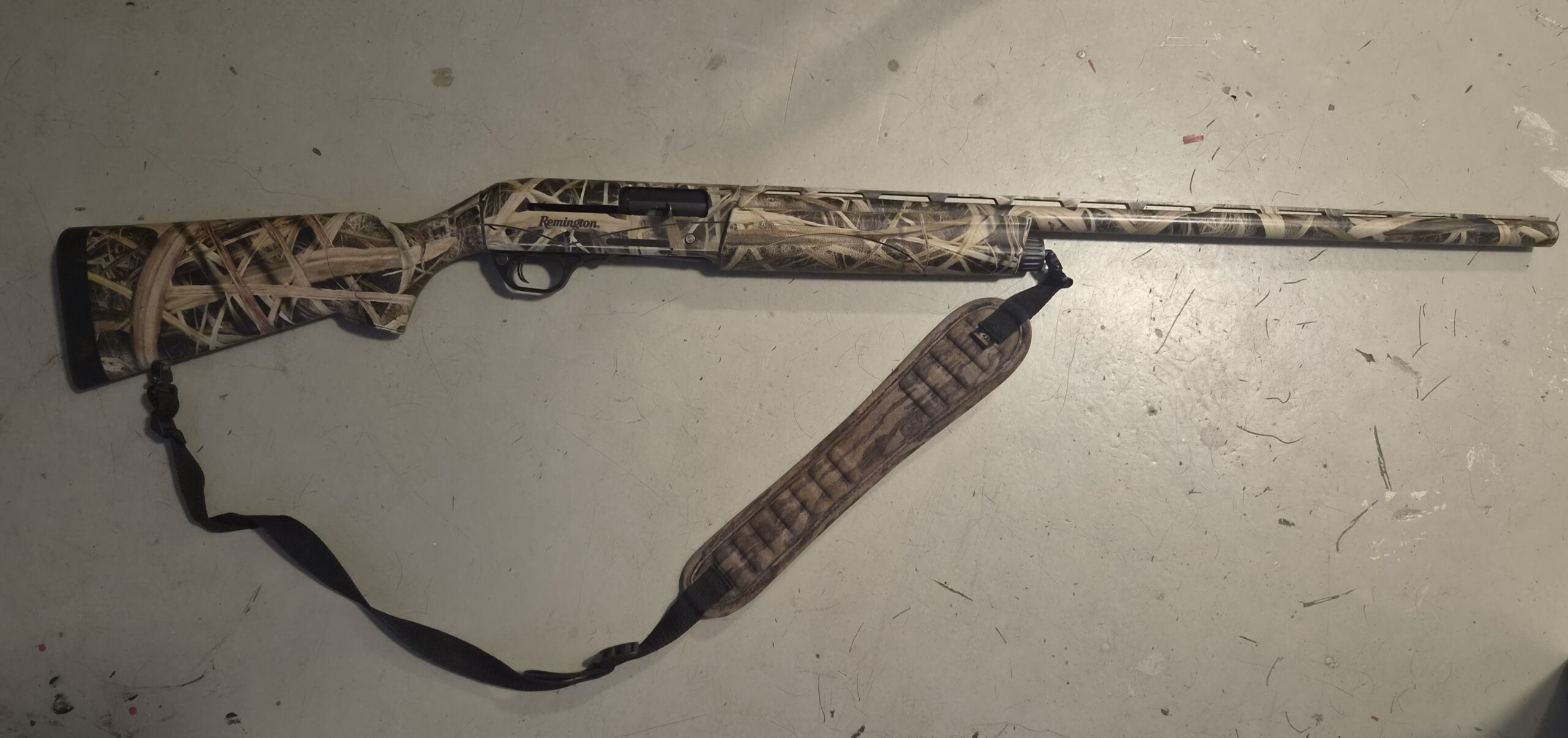 Remington v3 Hálfsjálfvirk